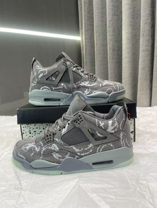 Nike Air Jordan 4 Kaws