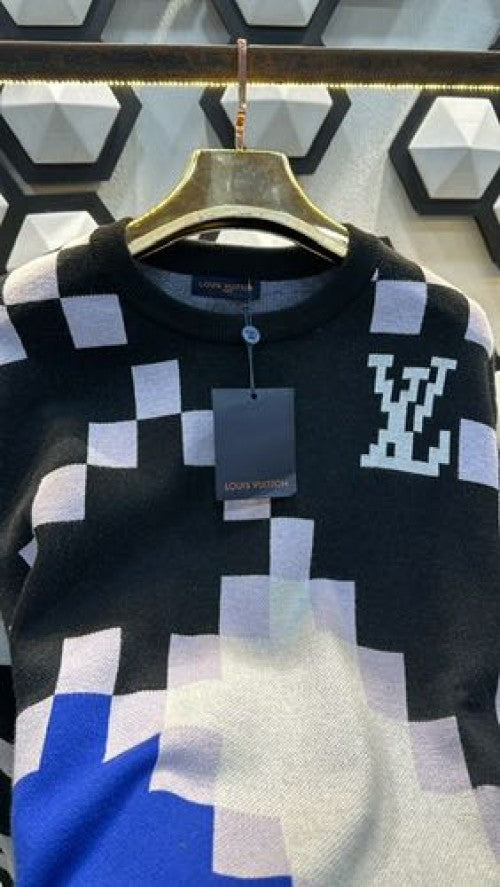 LV BLACK PIXEL LOGO KNIT SWEATER