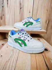 Nikee Zoom Vomero 5 Beige White Black