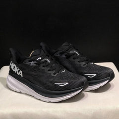 Hoka One One Clifton 9 Black