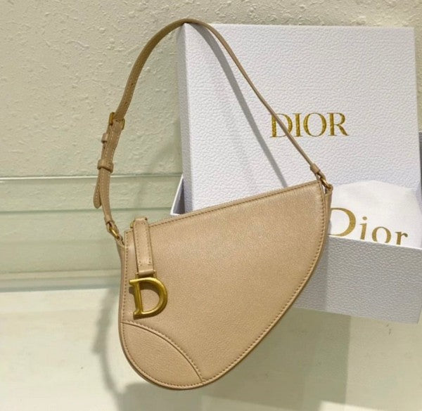 Christian Dior CD Saddle Rodeo Bag Pouch With OG Box & Dust Bag (379 Apricot)