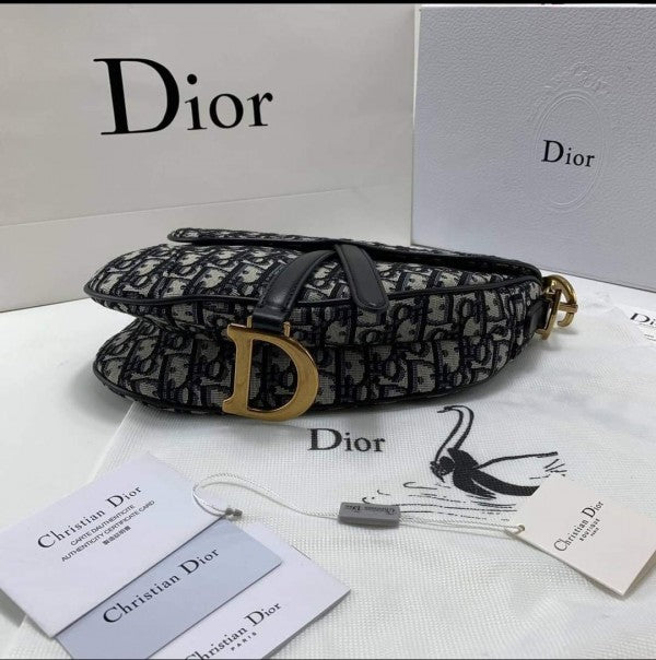 Christian Dior Saddle Bag Black Embroidery With Dust Bag (Black Oblique 18009)