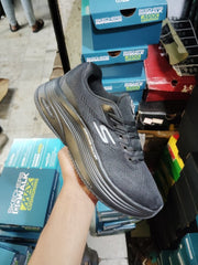 Skechers Go Walk Distance Walker Triple Black