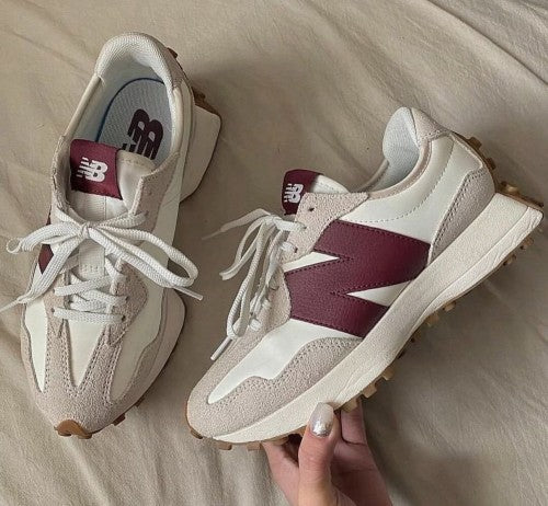 WMN New Balance 327 Moonbeam Burgundy For Her