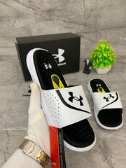 UNDER ARMOUR WHITE