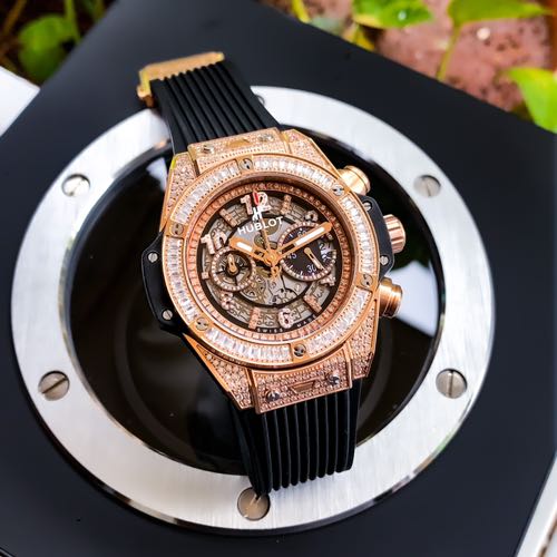 Hublot Big Bang Unico King Gold Diamond Edition