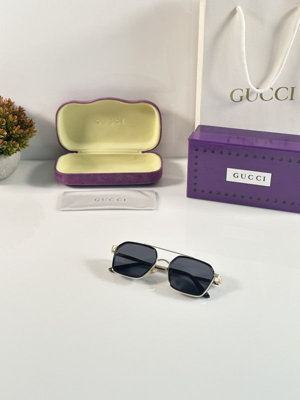 Gucci 101 Gold Black