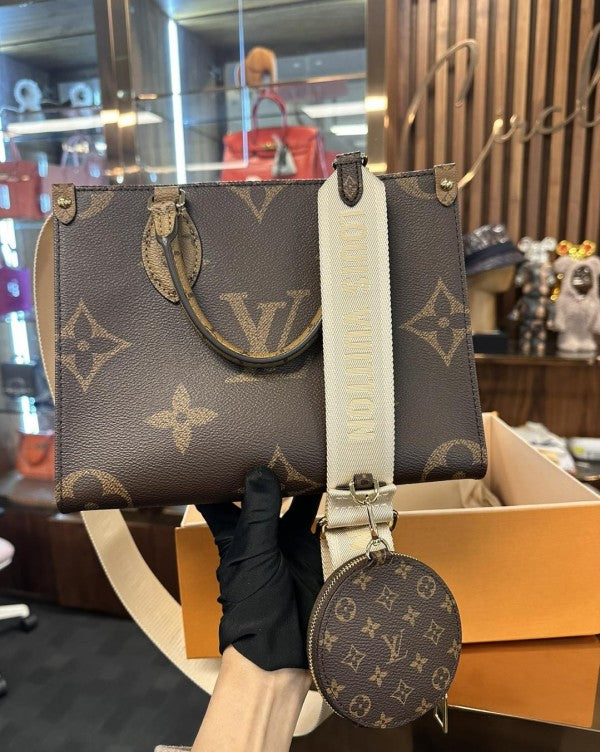 LV On The Go Pochette Premium Quality With OG Double Magnetic Box & Dust Bag - Coin Pouch (BL - 186)