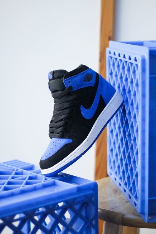 Nike Air Jordan Retro 1 High Royal Reimagined 445