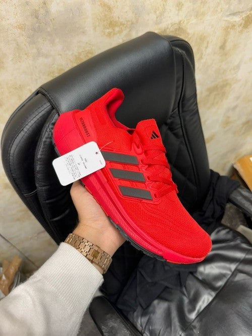 Adidaass Ultraboost 2023 Light Solar Red