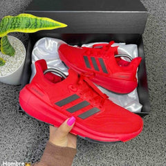 Adidaass Ultraboost 2023 Light Solar Red