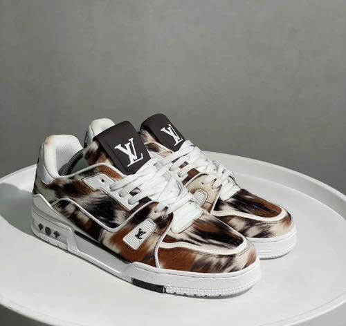 LOUIS VUITTON TRAINER BROWN PONY