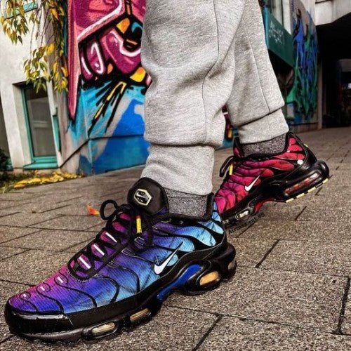 NIKE AIRMAX PLUS 25th ANNIVERSARY