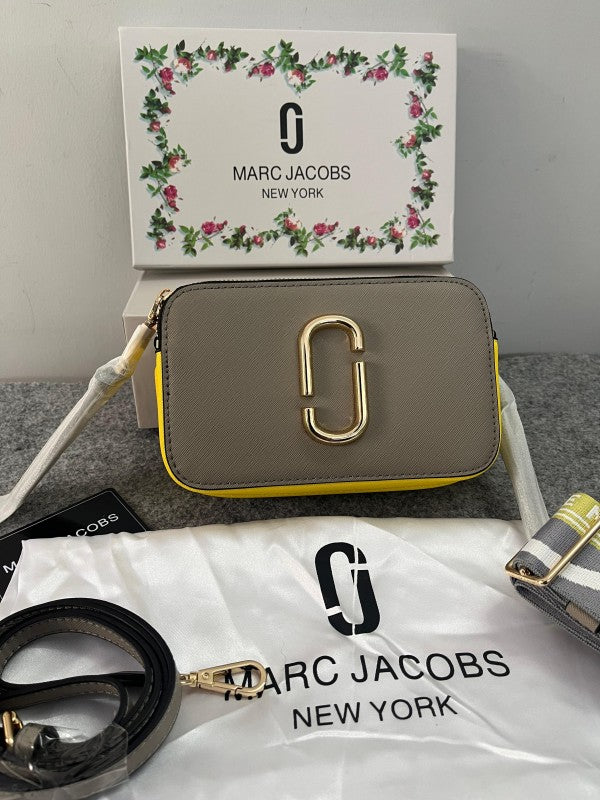 Marc Jacobs The SnapShot Camera Sling Bag With Dust Bag & OG Box (996 Gray)