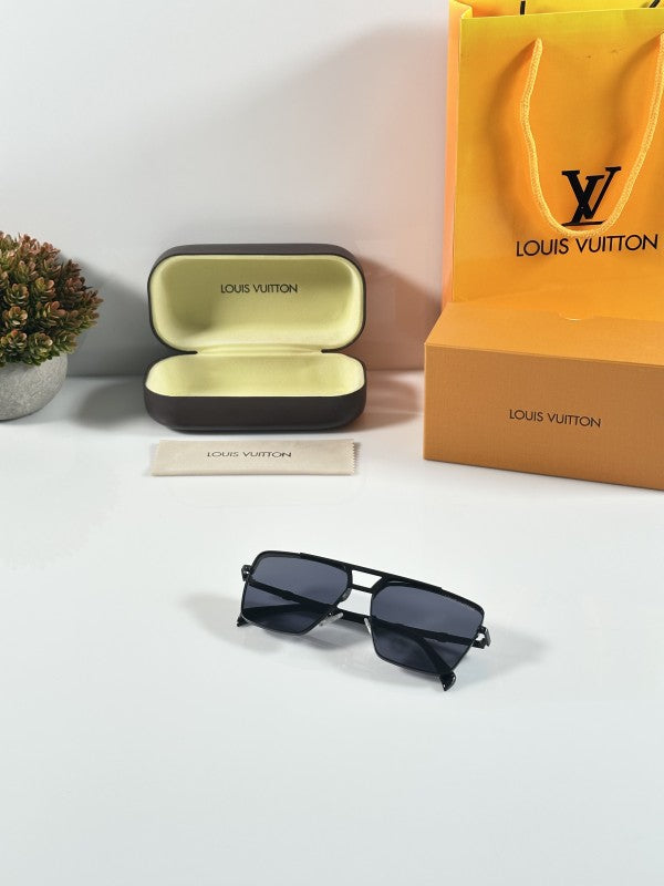 Louis Vuitton 638 Black