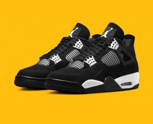 Air Jordan retro 4 Black white