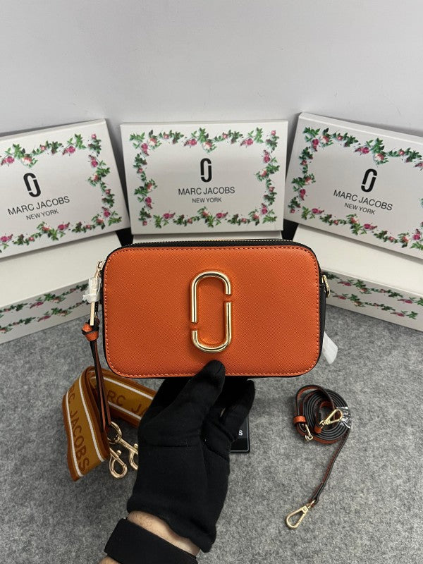 Marc Jacobs The SnapShot Camera Sling Bag With Dust Bag & OG Box (996 Orange)