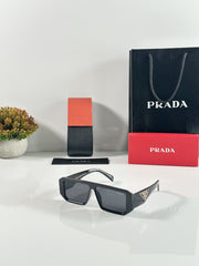 Prada 132 Black