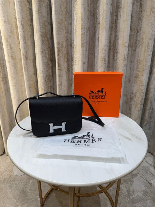 Hermes Constance Slim Epsom Vert With OG Box & Dust Bag (KG-19 Black)