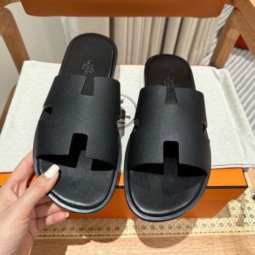 Hermes IZMIR Slides ALL BLACK WITH CARRY BAG DUST BAG OG BOX
