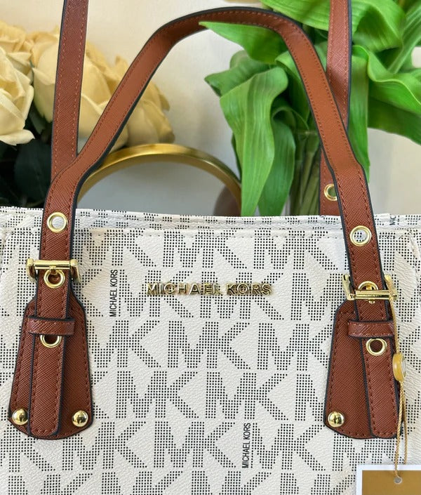 Michael Kors MK Voyager Tote Bag With Side Pocket & Dust Bag (White - 972)