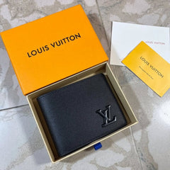 Louis Vuitton Lv Black Leather Wallet M69829 Black Hardware