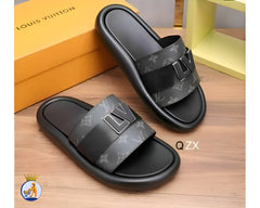 LOUIS VUITTON LV LOGO SLIDE