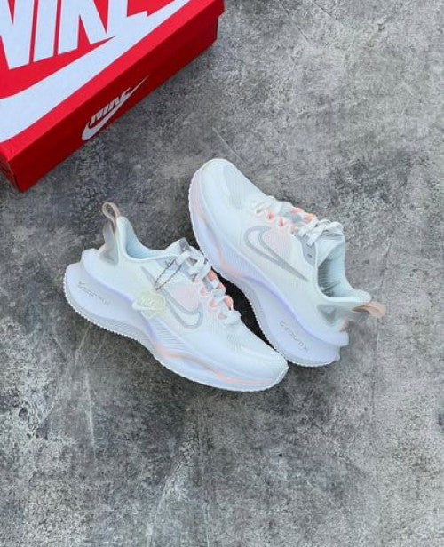 Nike  Zoom x Smily Pro White