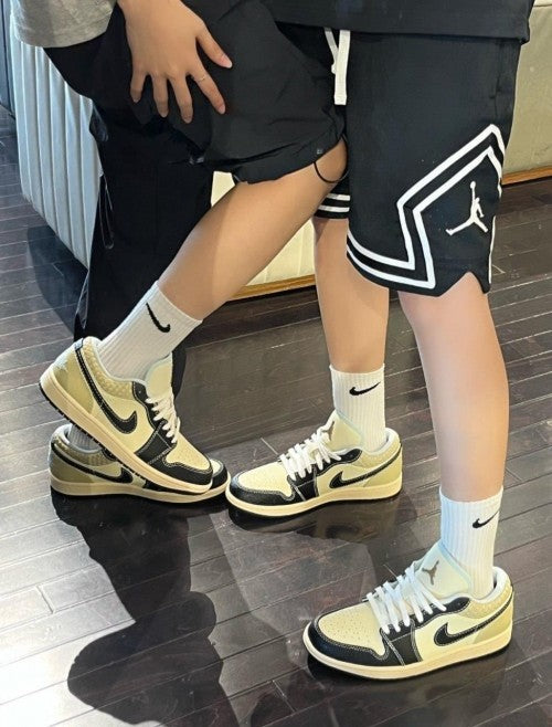 Nike Air Jordan 1 Low Coconut Milk Black 115