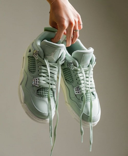 Air Jordan 4 Abundance