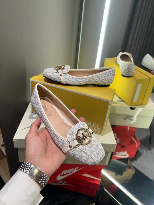 Michael Kors MK Fulton Flat Shoes With OG Box & Dust Bag & Carry Bag (Printed White)