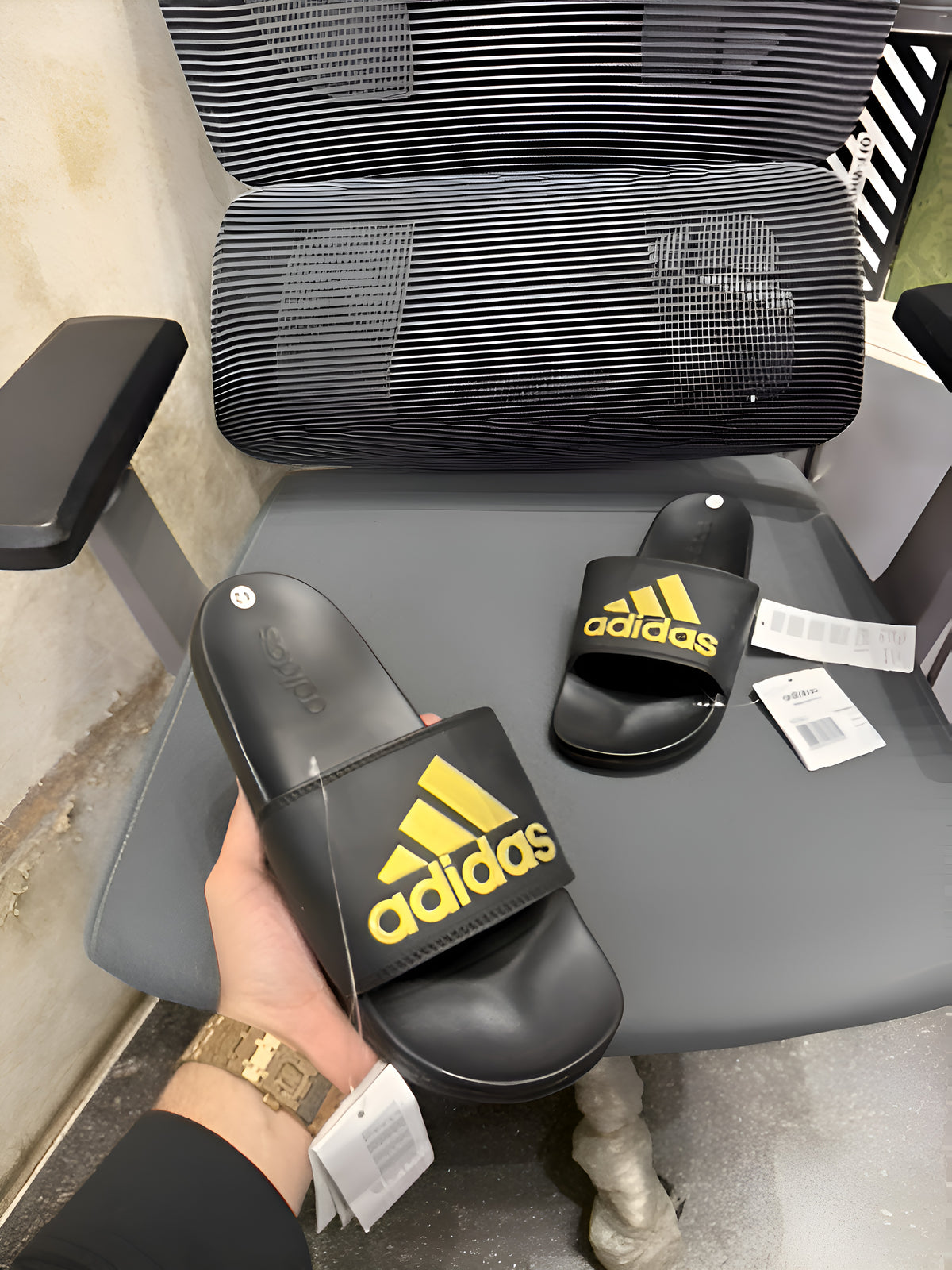 Adidas Adilette Comfort Slide Gold
