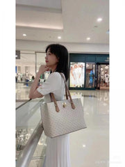 Michael Kors Ruby Lock Premium 1-1 Tote With OriginalBox
