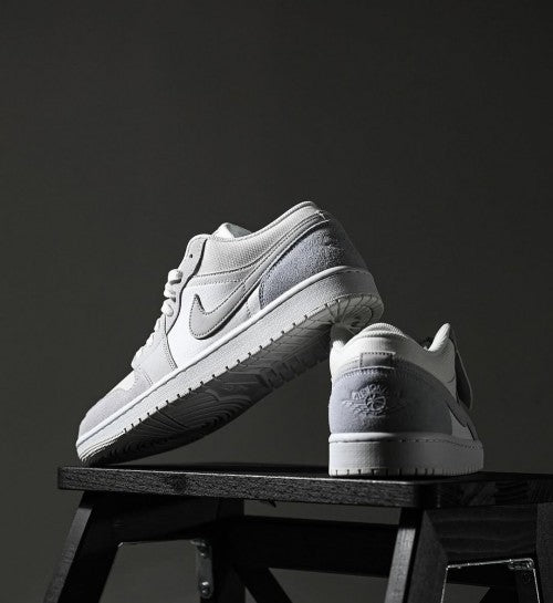 jordan retro 1 low Paris