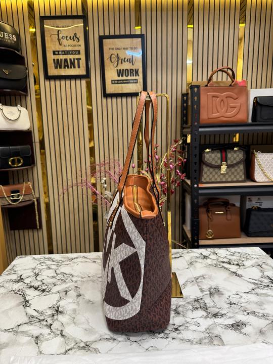 Michael Kors Carter Tote Bag With Dust Bag Including Card (Brown)