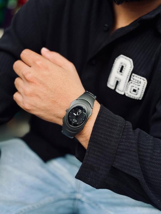 Oakley time boom