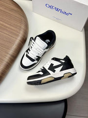 Off-White Out Of Office Low top White Black Sneaker