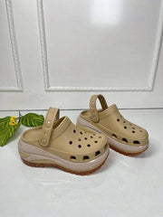 WMN CROCS MEGA CRUSH COLORDIP CLOG KHAKI FOR HER