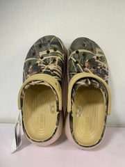 WMN CROCS MEGA CRUSH COLORDIP CLOG KHAKI FOR HER