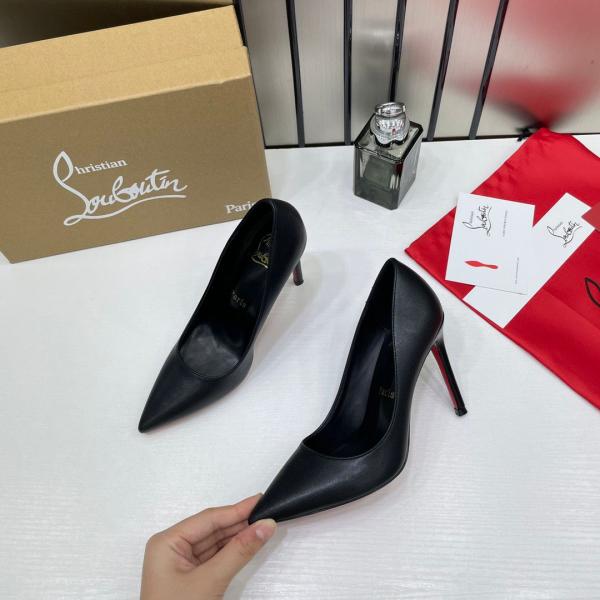 Christian Louboutin Miss Iriza 10 Black Leather Heels Patent With OG Box & Dust Cover AN-4 Black