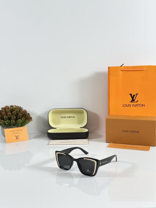 Louis Vuitton WMNS 0331 Black