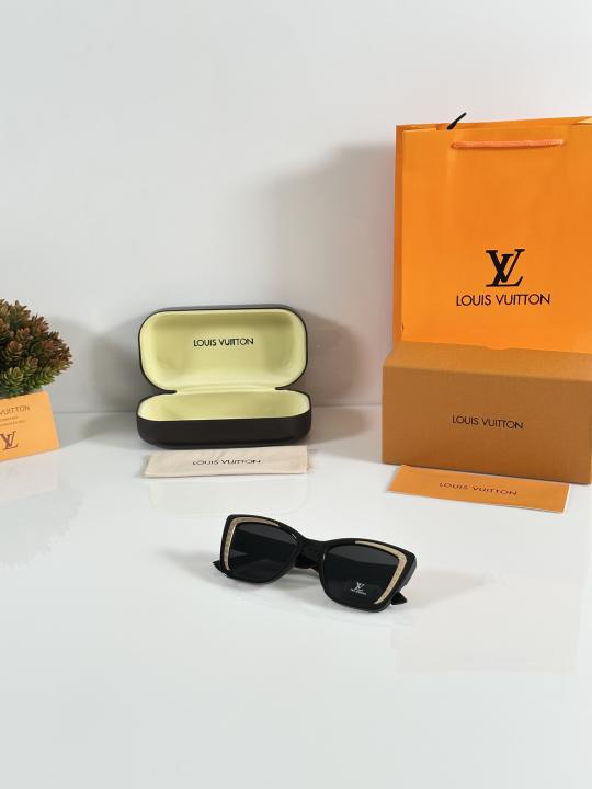 Louis Vuitton WMNS 0331 Black