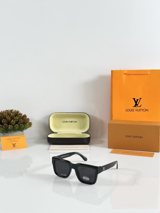 Louis Vuitton 8034 Black