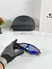 Oakley 9208 Black Blue Revo