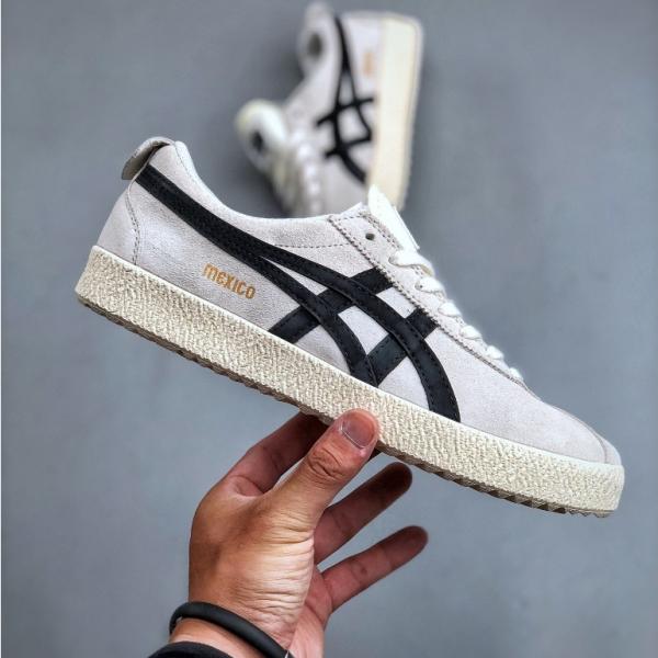 Onitsuka Tiger Mexico Delegation sneaker in a grey black