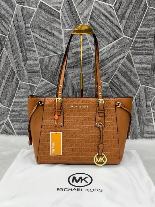 Michael Kors 4 2 Tan Voyager Tote Emboss Monogram With DustCover CarryBag