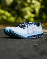 On Cloudflow 5 Arctic Stone