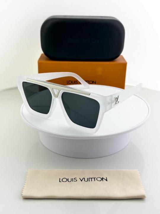 Louis vuitton ice black 1502