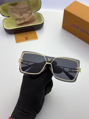Louis Vuitton 17529 golden black
