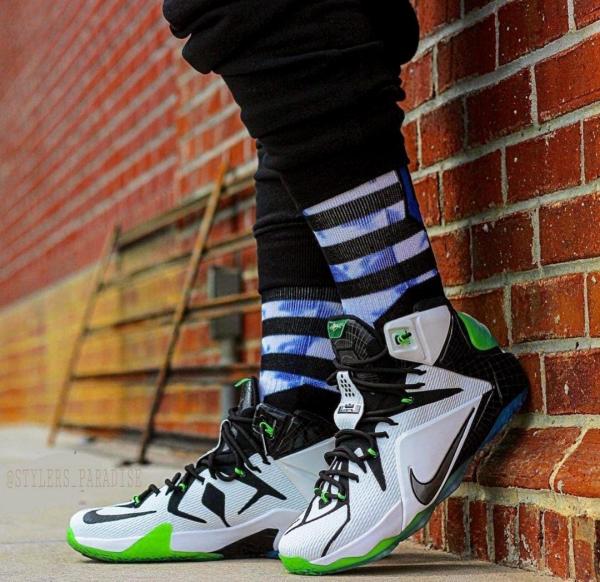 Nike LeBron 12